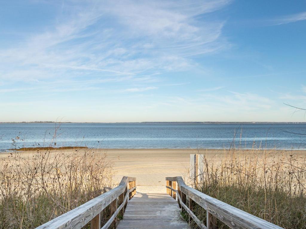 Апартаменти Beach Racquet A133 Tybee Island Екстер'єр фото